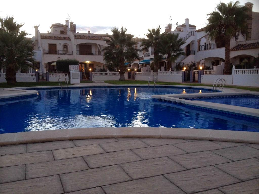 Jumilla III Apartment Dehesa de Campoamor  Phòng bức ảnh